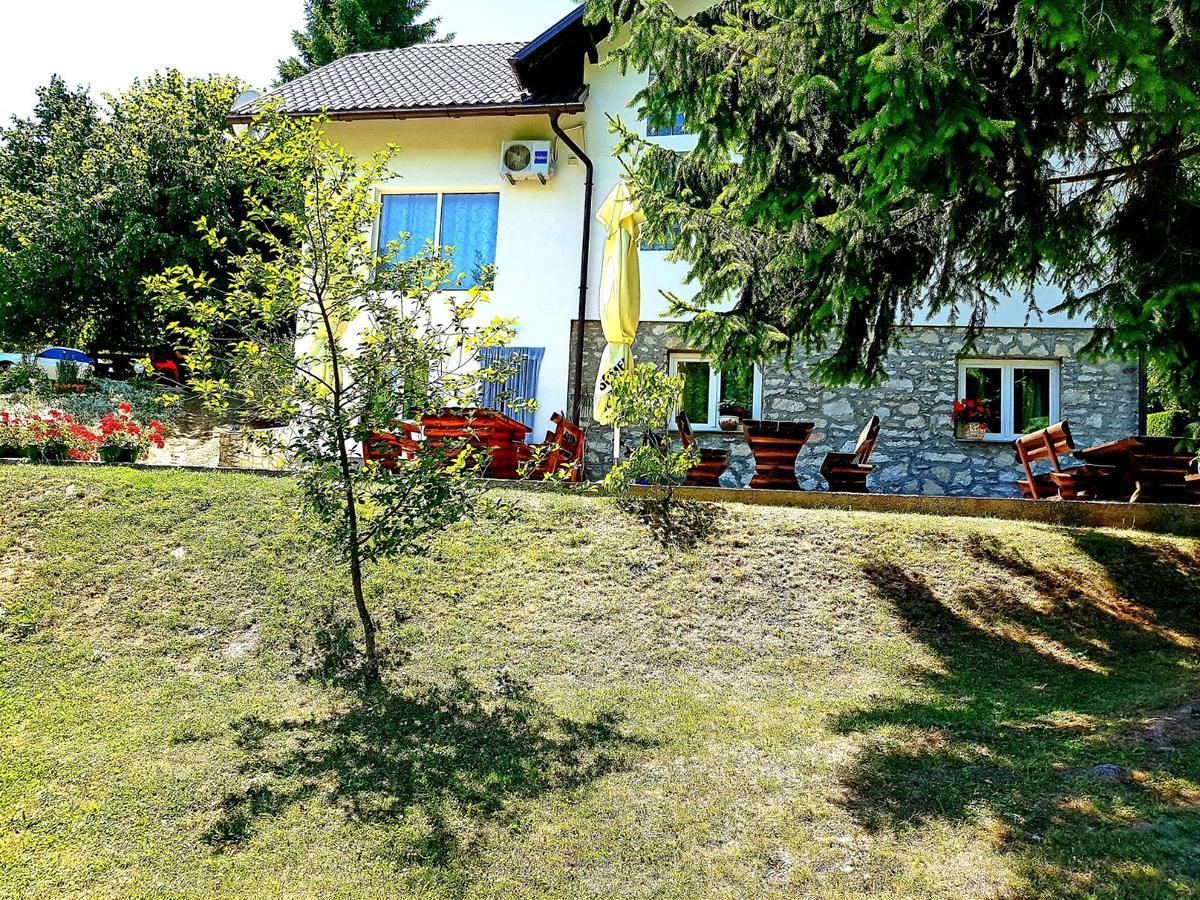 House Ana Bed & Breakfast Plitvicka Jezera Exterior photo