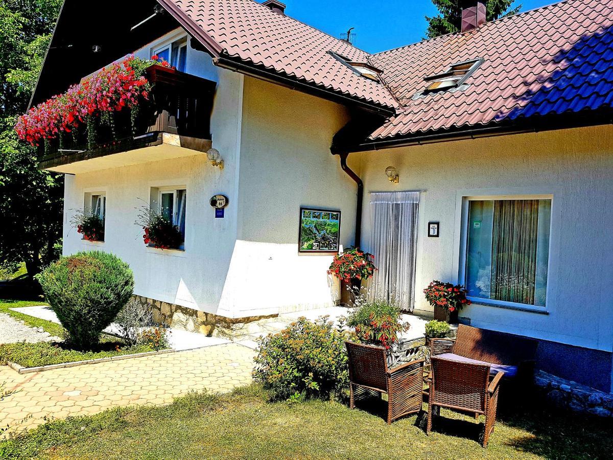 House Ana Bed & Breakfast Plitvicka Jezera Exterior photo